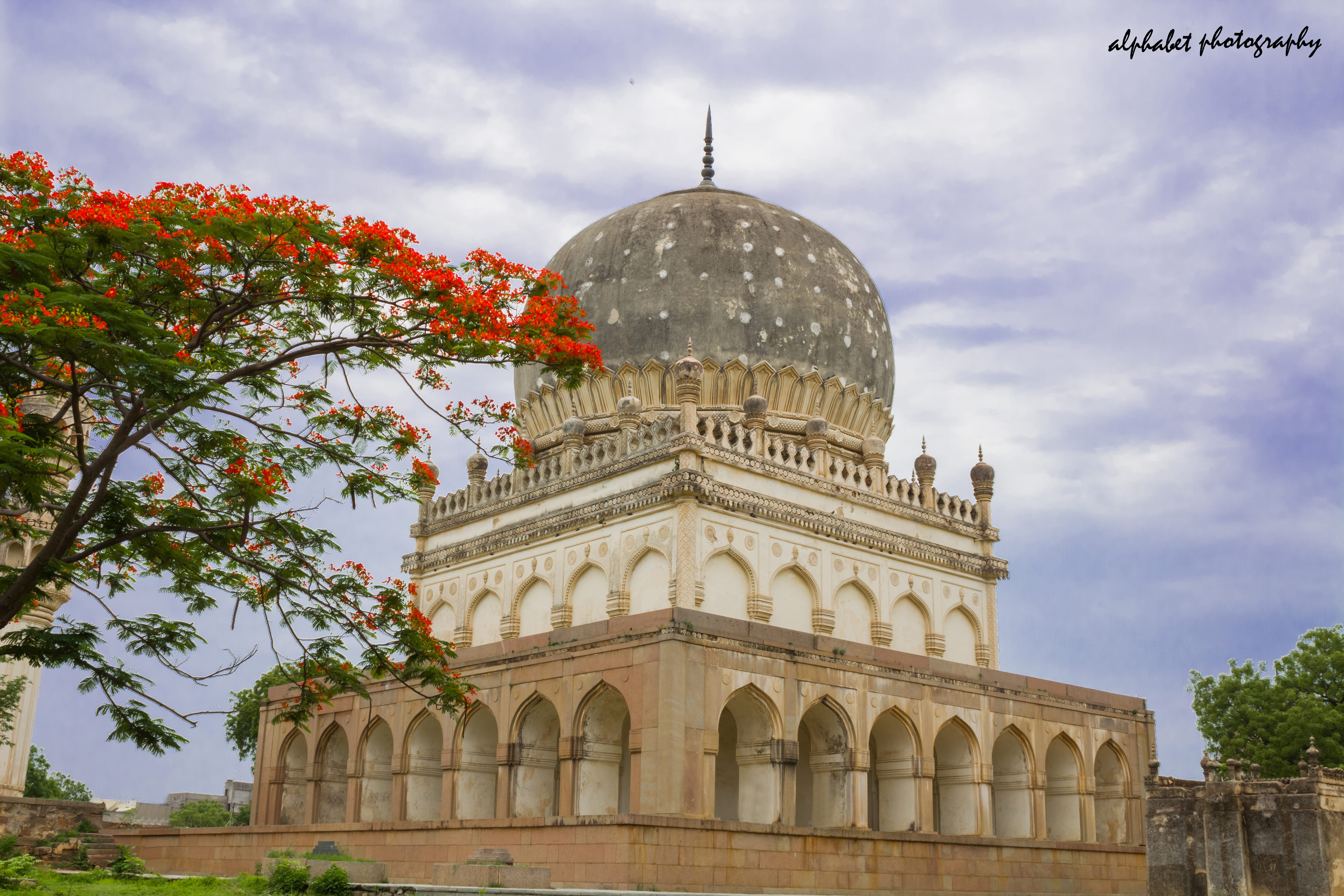 Qutub Shahi Tombs